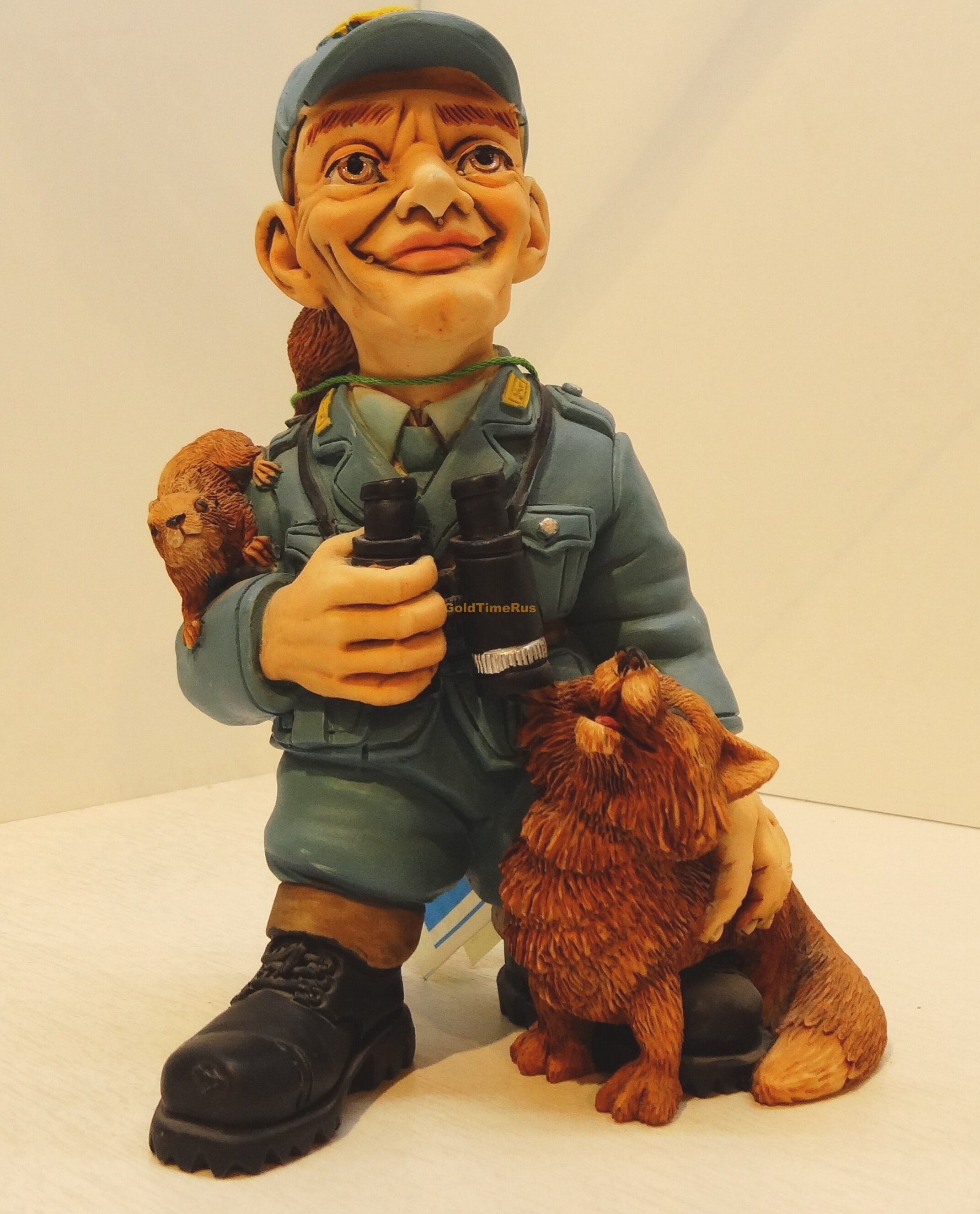 Фигурка лесника